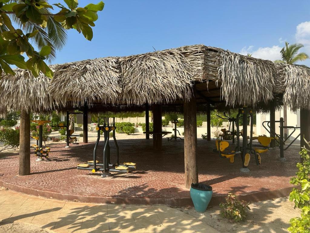 Forest Island In Апартаменты Салала